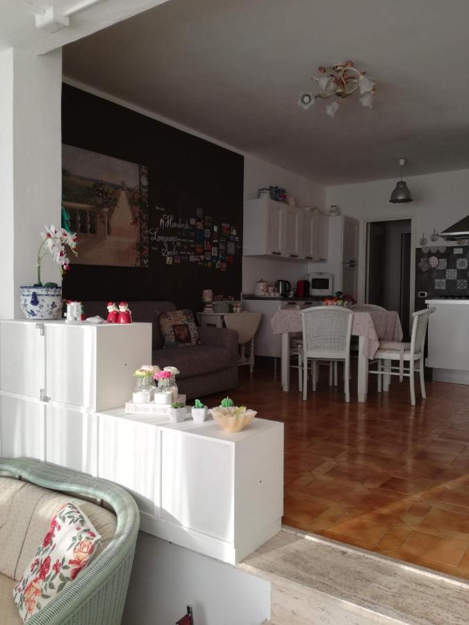 La Casa Del Mare Apartment Carrara Exterior photo